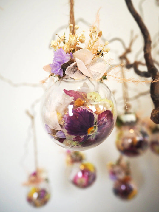 Floral Baubles - Set of Two