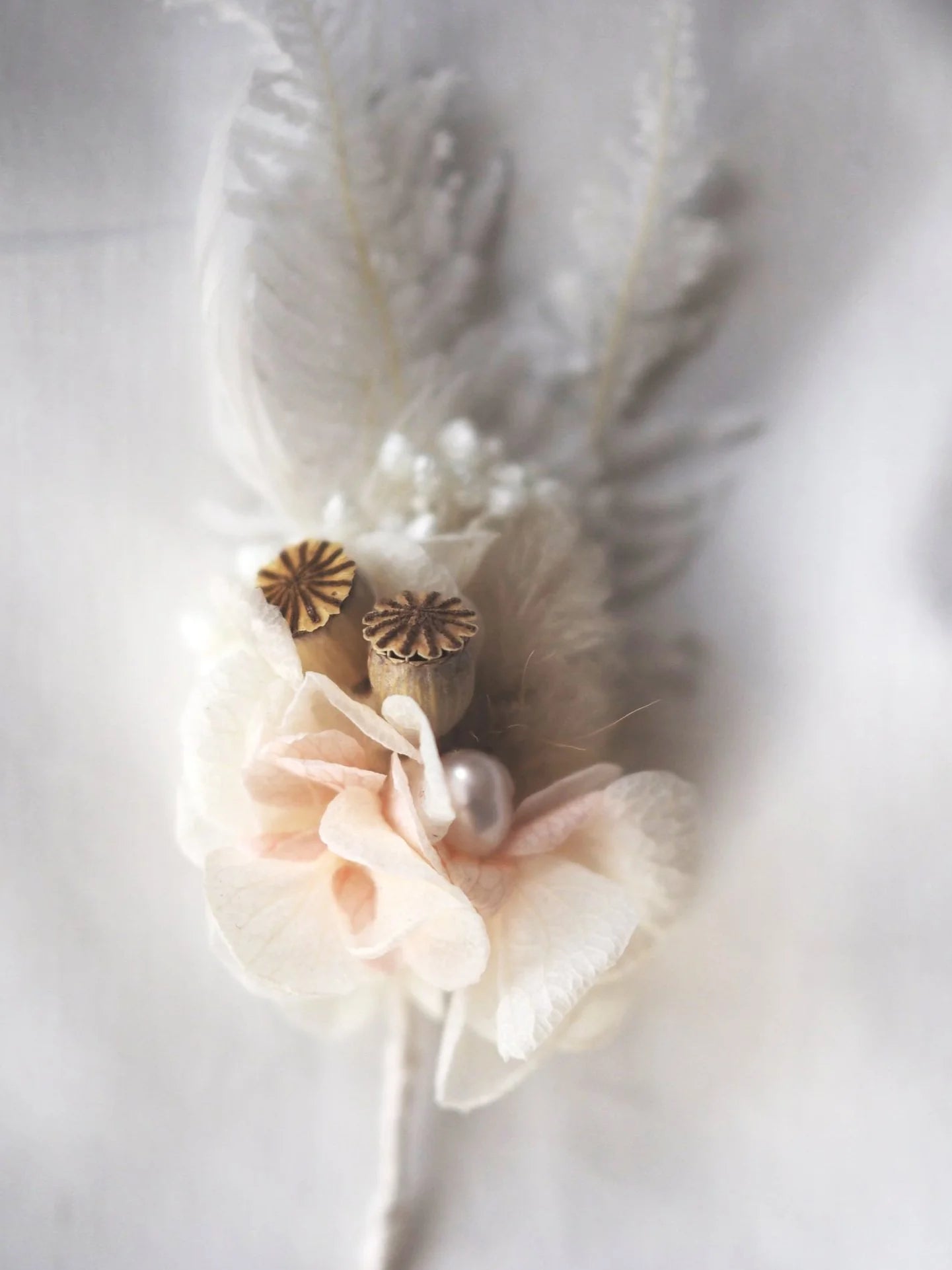 Pearl Buttonhole- Subtle Pink